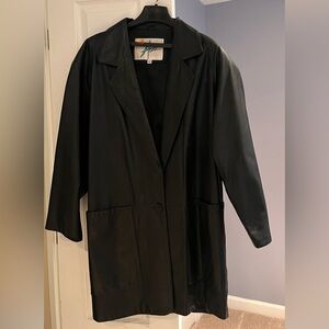 Stylish Black Leather Women's Jacket